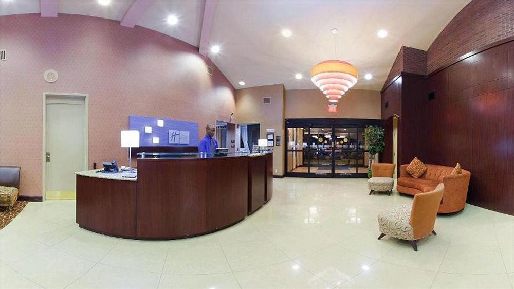 Holiday Inn Express Winston-Salem Medical Ctr Area Exterior photo